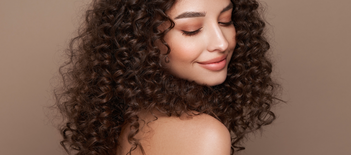 The Curly Girl Method: What It Gets Right and Where It Gets Complicated