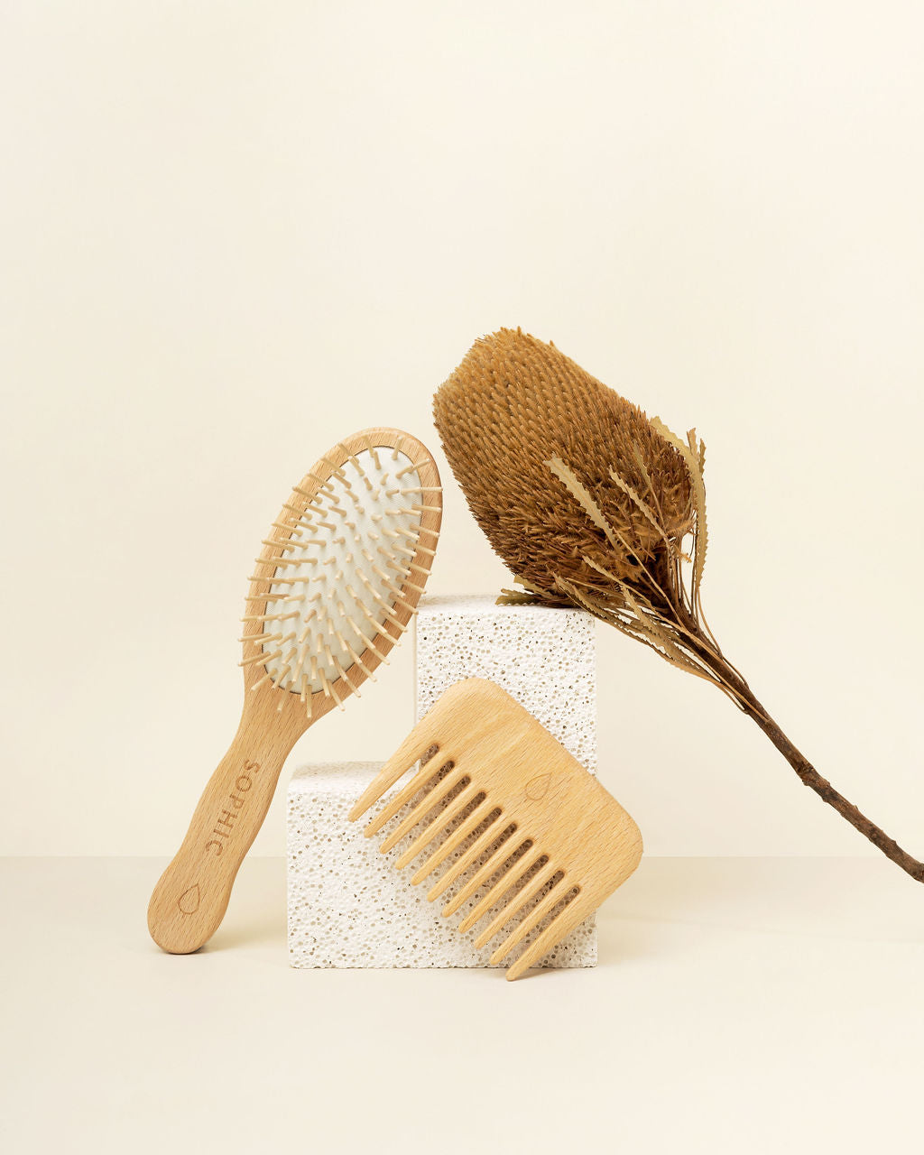 SOPHIC Brush & Comb Set