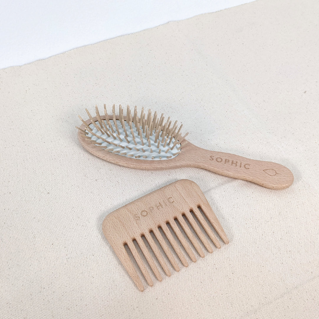 SOPHIC Wooden Comb